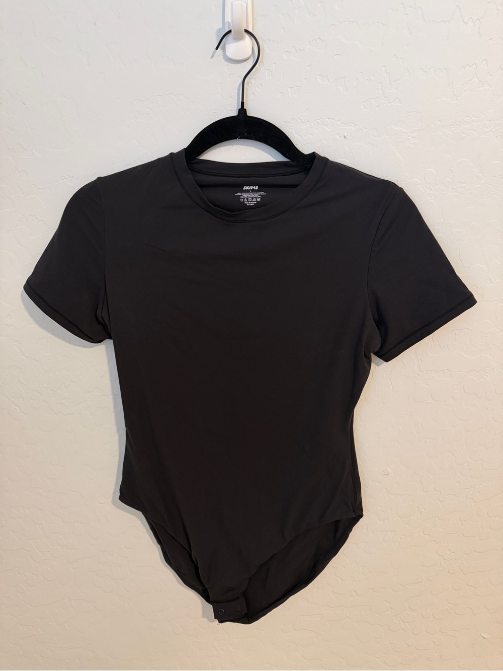 Skims Women's Black Short-Sleeve Bodysuit